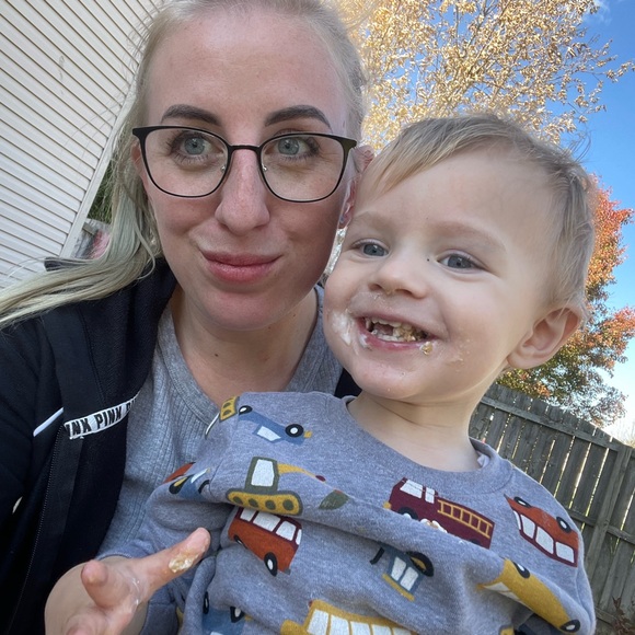 Meet your Posher, Anna - Picture 3 of 7